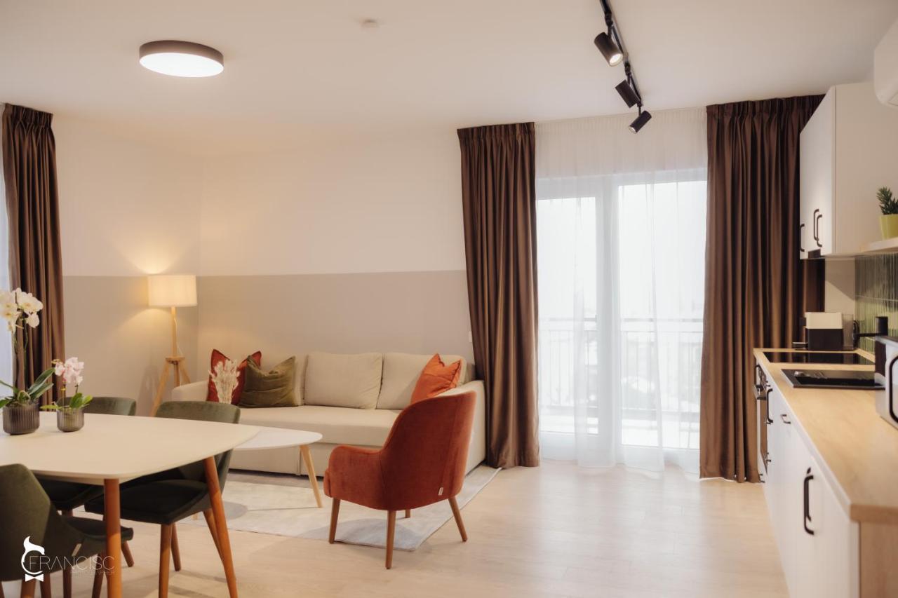 Zen Garden Apartments Cluj Napoca Bagian luar foto